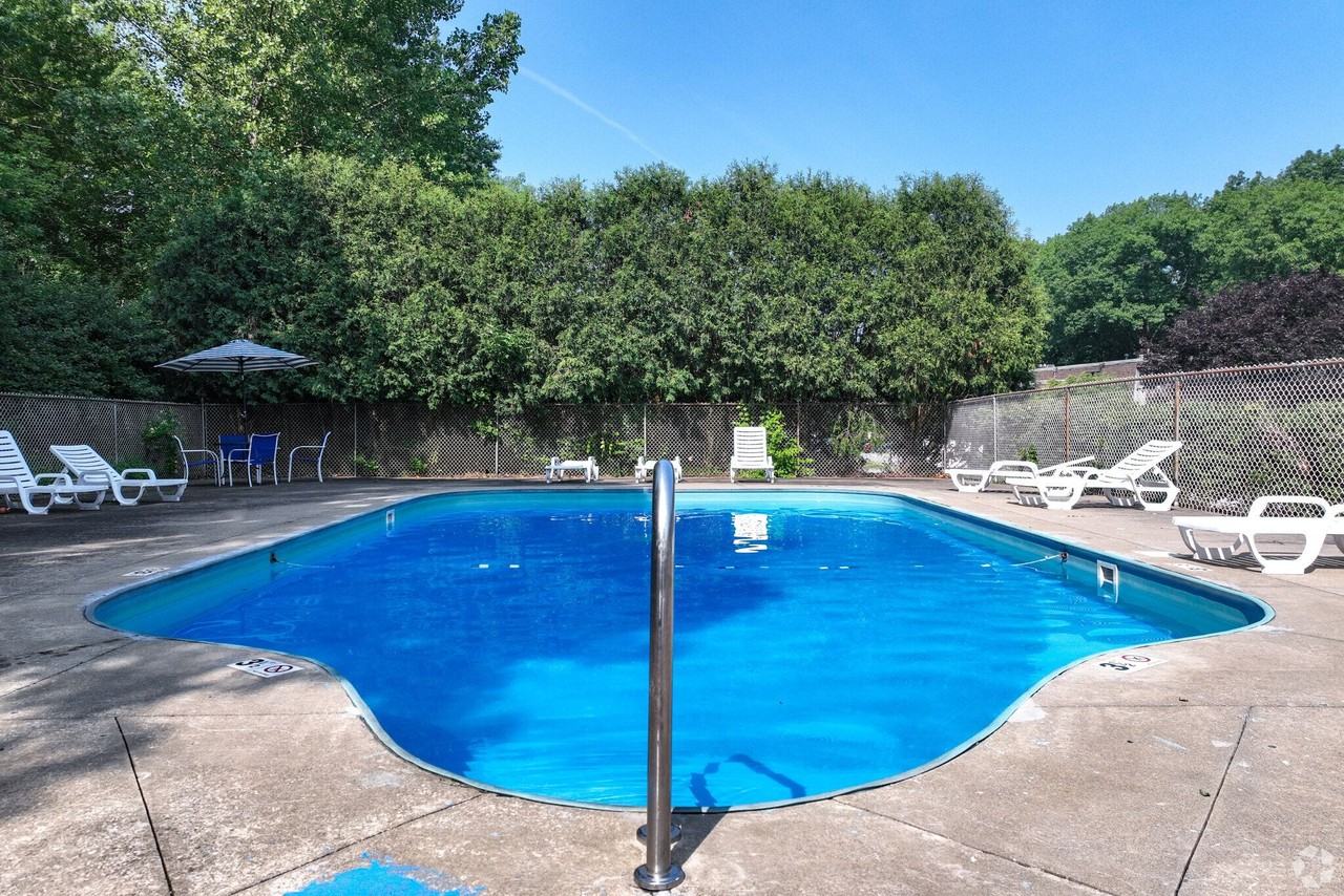 Liberty Park Apartments - Photo 2 of 14