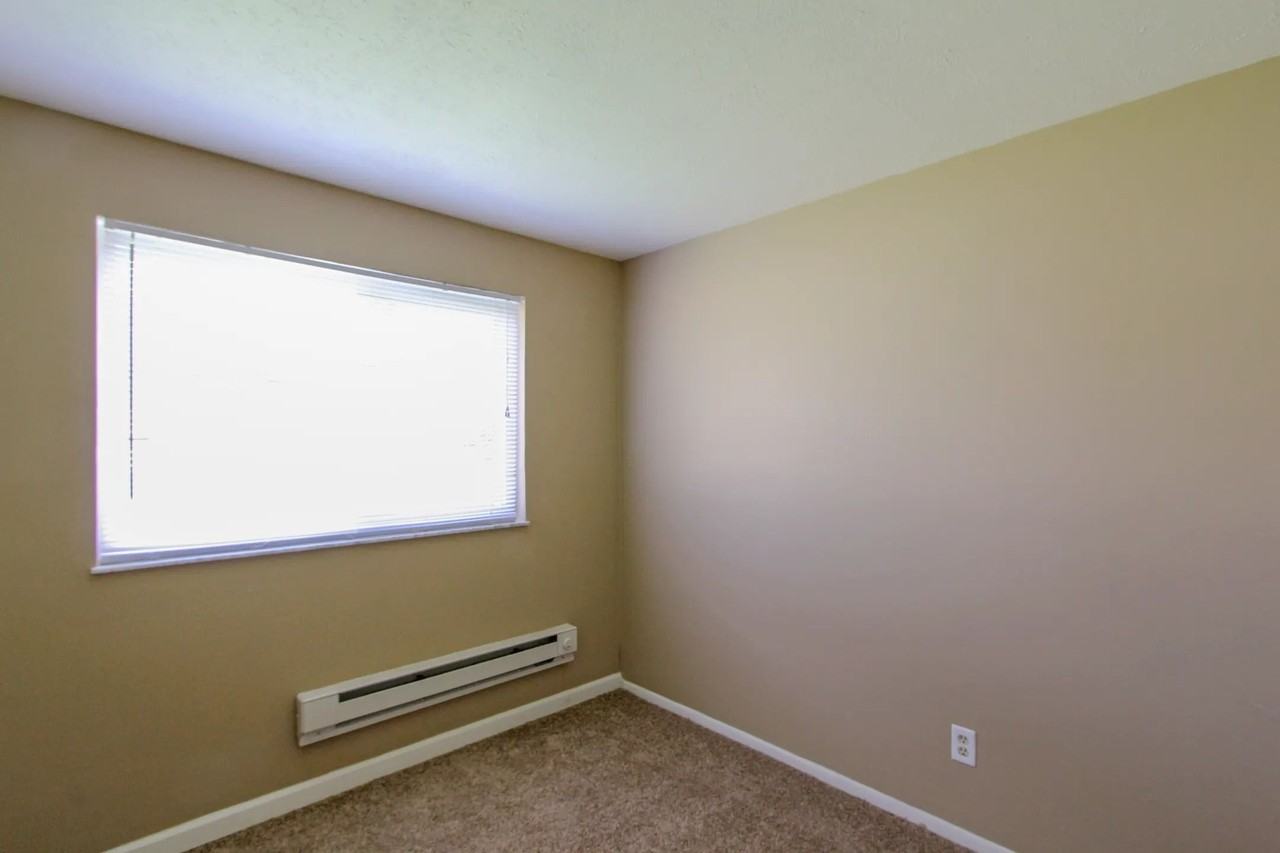 Maple Highlands Apartments - Photo 5 of 22