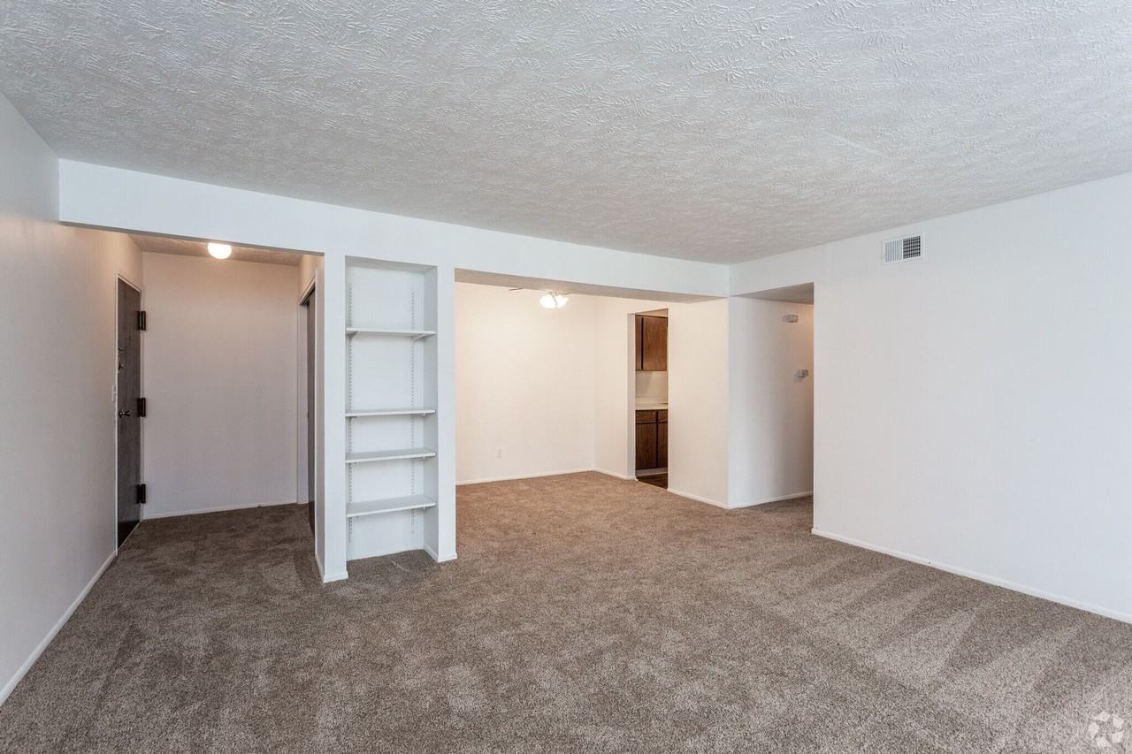 New Towne West Apartments - Photo 3 of 24