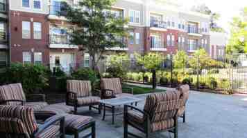 featured image of 2621 Hibiscus Way