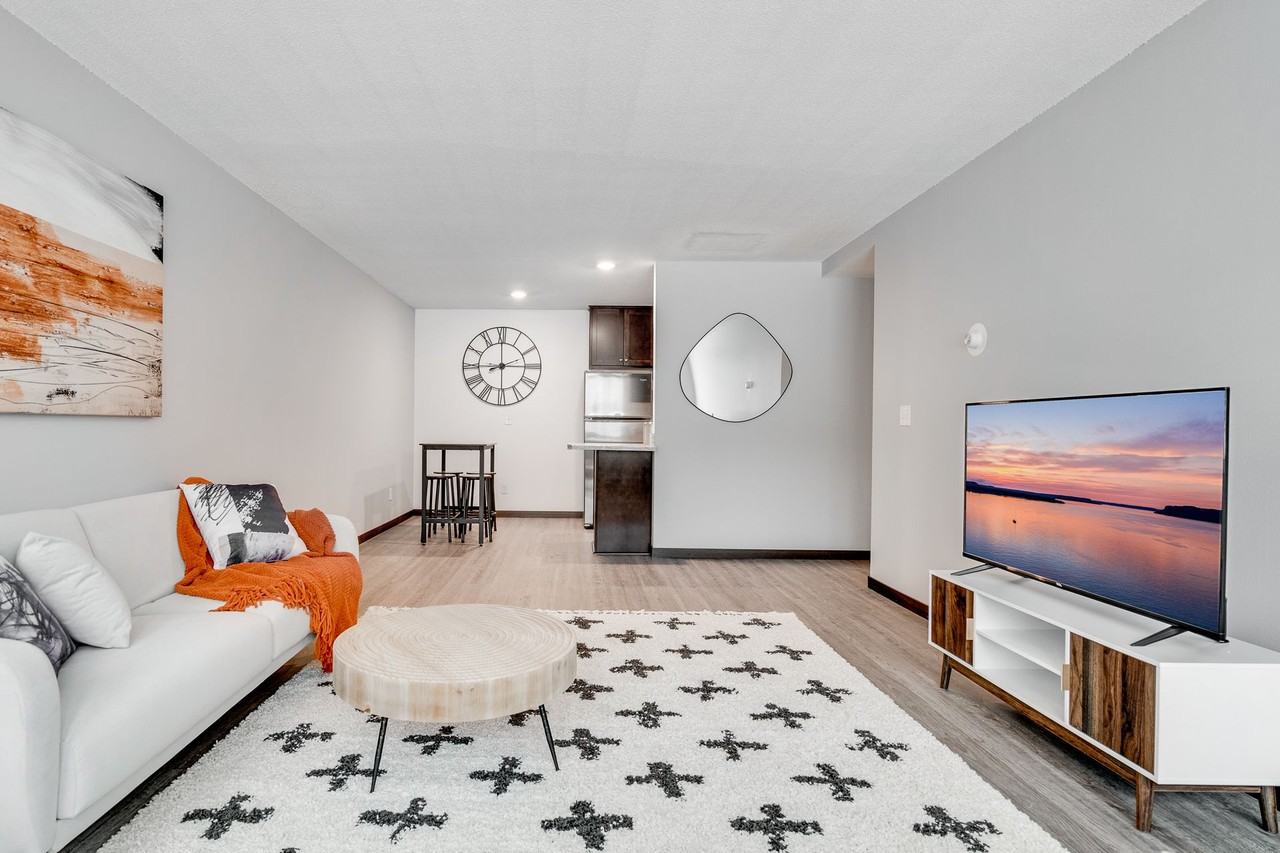 Fine Living at Aquila Park & Royal Park - Photo 3 of 27