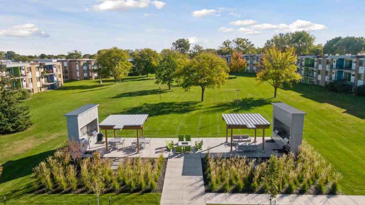 Sumter Green Apartments - Photo 4 of 50