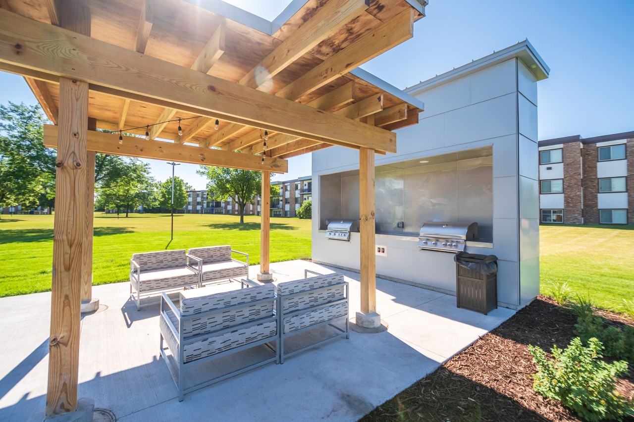 Sumter Green Apartments - Photo 6 of 50