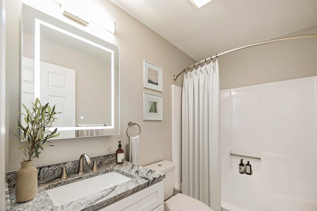 Eagle Rock Apartments at Enfield - Photo 6 of 27
