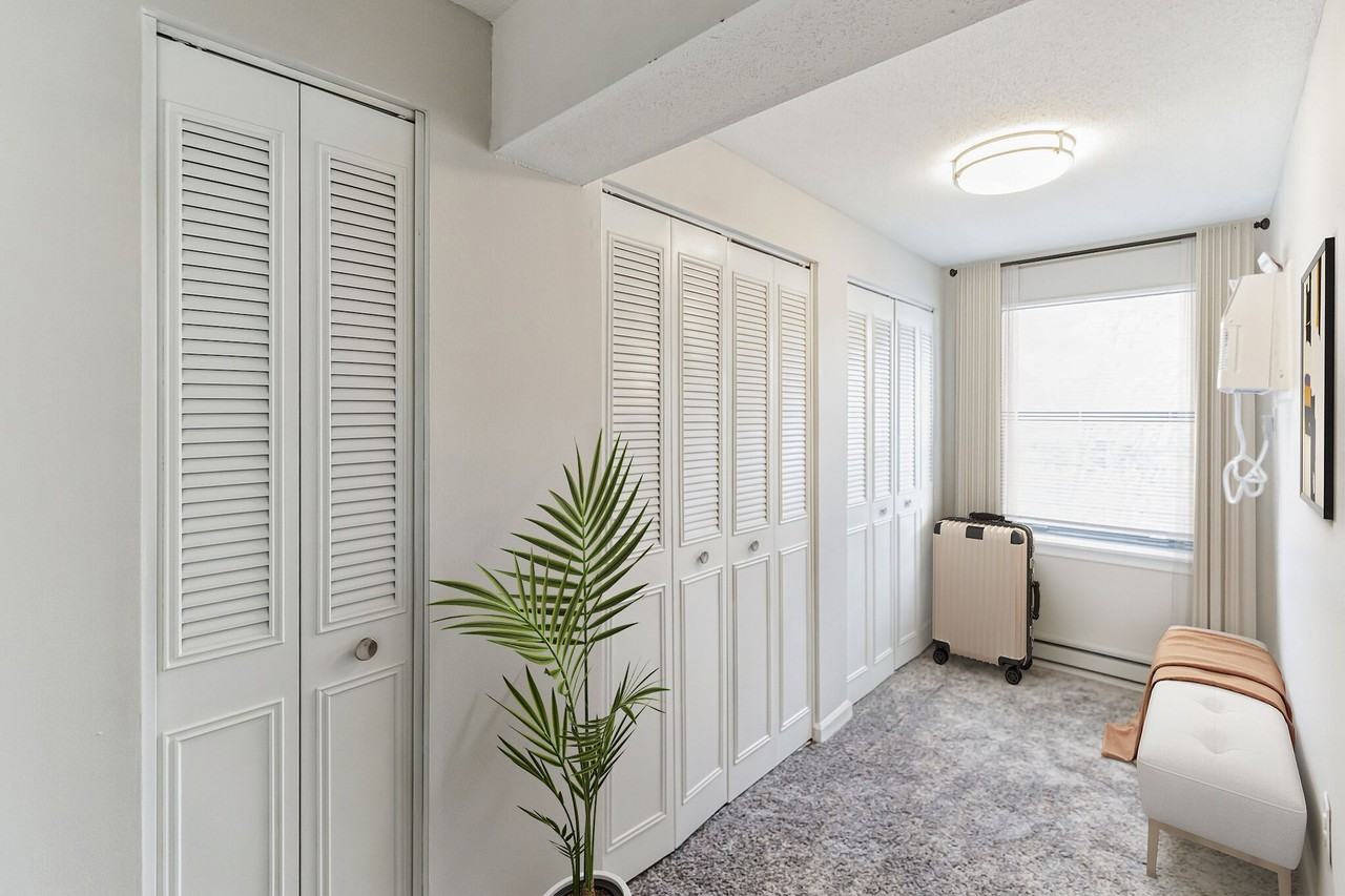 Eagle Rock Apartments at Enfield - Photo 5 of 27