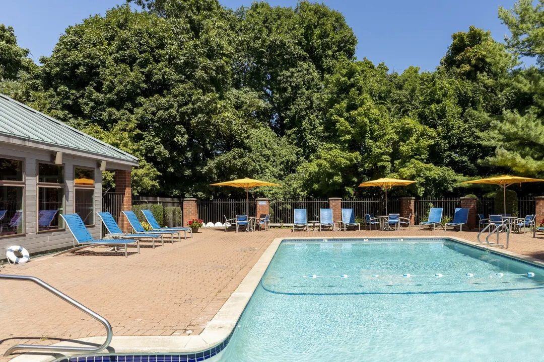 Eagle Rock Apartments at Swampscott - Photo 6 of 13