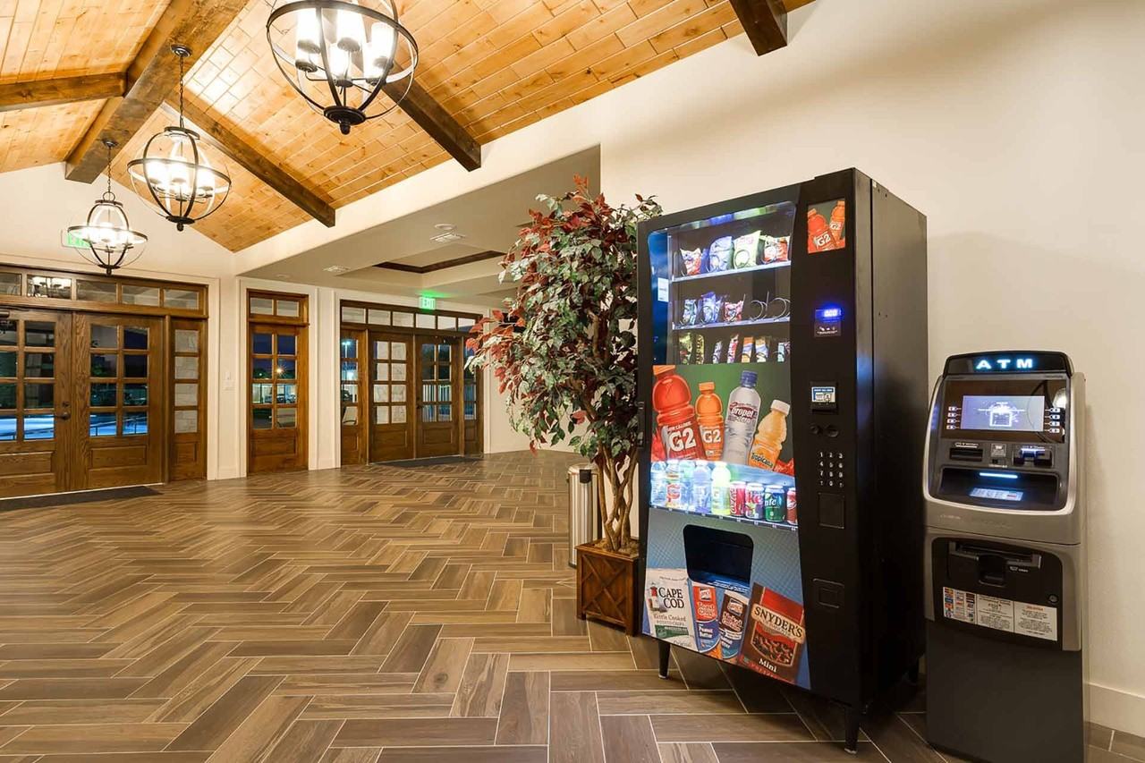 Villa Regale Apartments - Photo 7 of 49