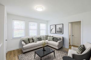 featured image of 1001 E Jeffrey St