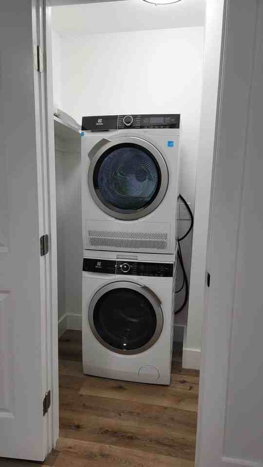 Cameron Pointe Apartments - Photo 7 of 11