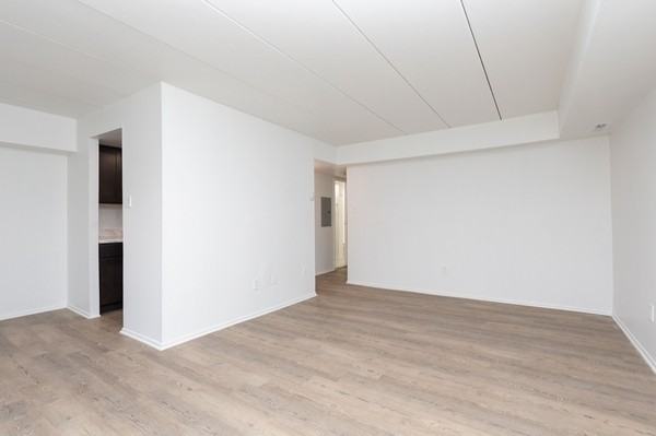 Creekview Terrace Apartments - Photo 7 of 32