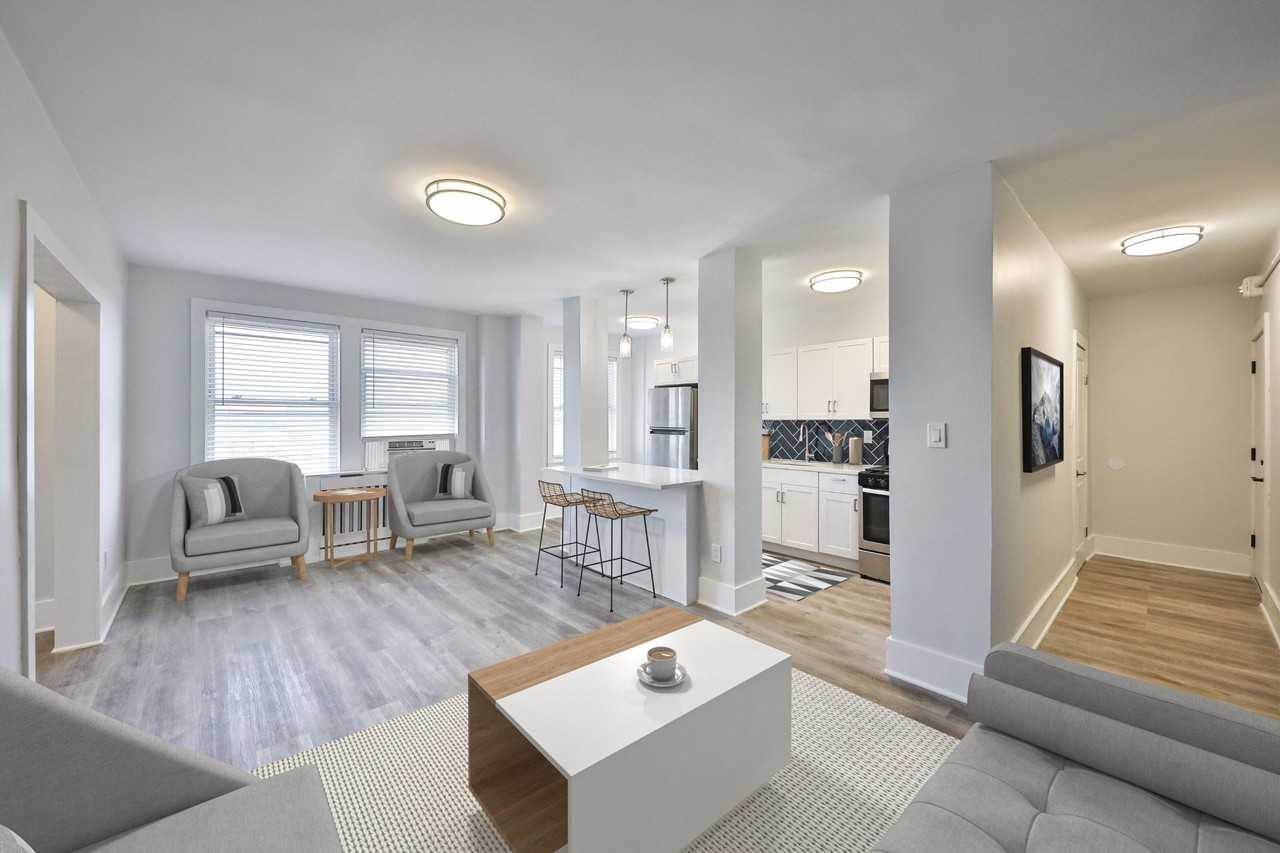 Fairfax Apartments - Photo 4 of 47