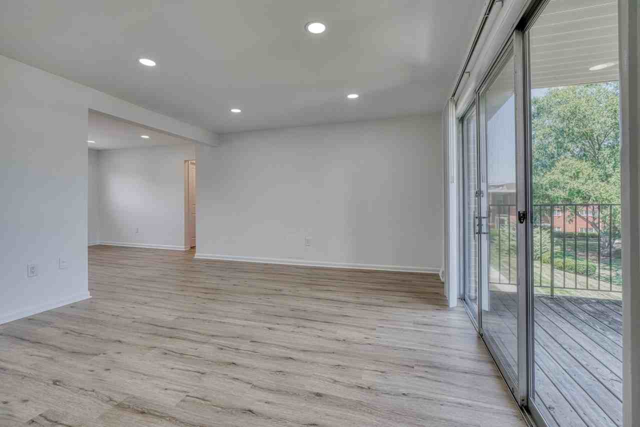 Fountainview Apartments - Photo 7 of 26