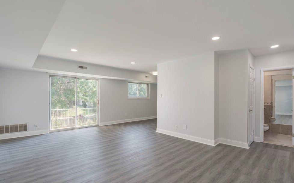 Hamilton Court East Apartments - Photo 6 of 33