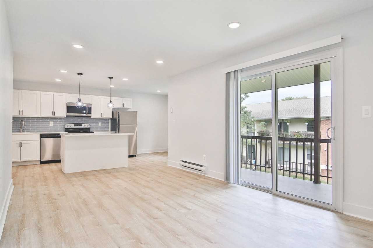 Jumping Brook Apartments - Photo 5 of 47