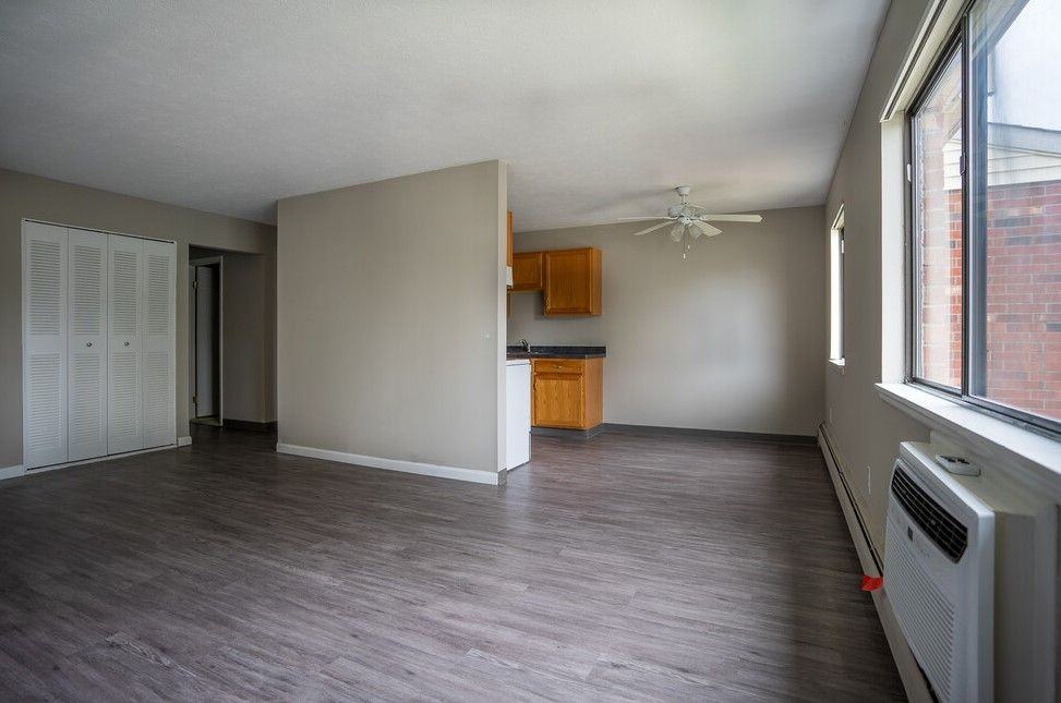 Little Creek Apartments - Photo 5 of 25