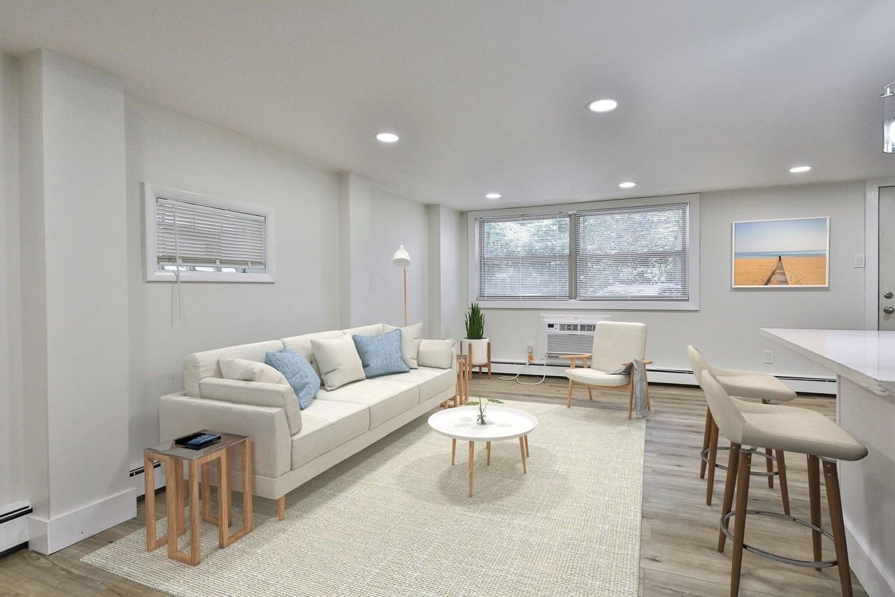 New Orleans Park Apartments - Photo 4 of 35