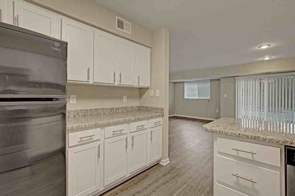 Ridgeview Apartments - Photo 7 of 38