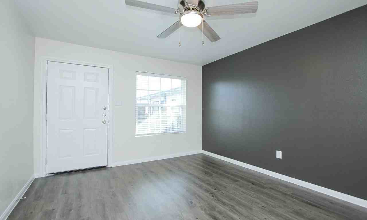 Crossings at Alderson Apartments - Photo 2 of 19