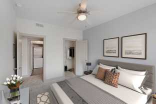 Broadstone Colonnade Apartments - Photo 1 of 1