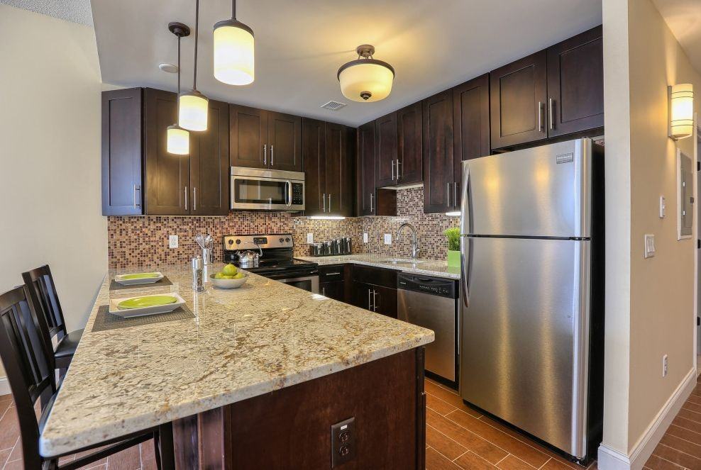 Executive House Apartments - Photo 7 of 29