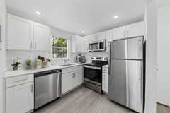 Aciano Hialeah - Photo 1 of 1