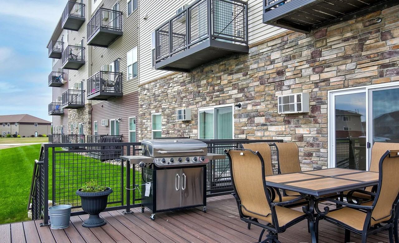 Lakewood Estates Apartments - Photo 3 of 18