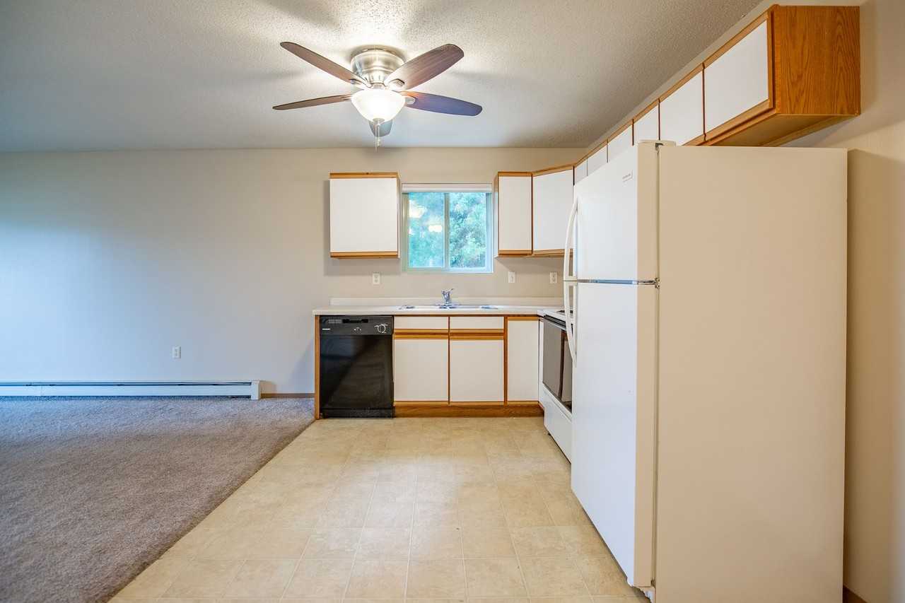 Turnpike Apartments - Photo 7 of 20