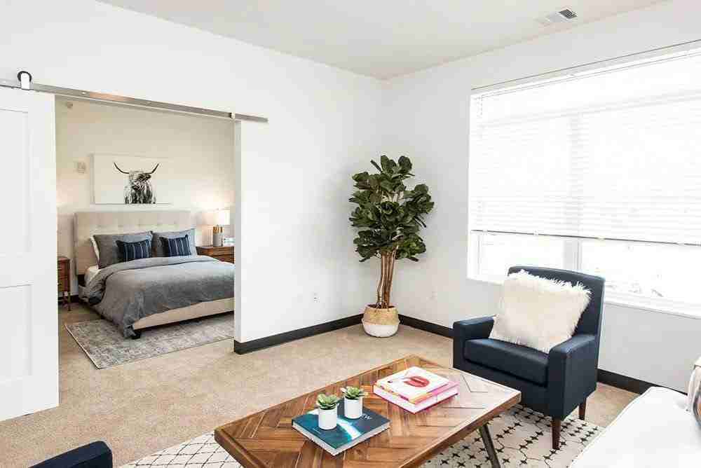 U32 Apartments - Photo 6 of 41