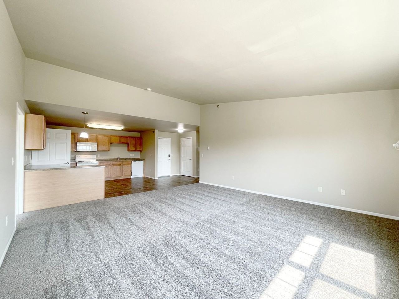 Willow Brooke Lodge - Photo 7 of 25