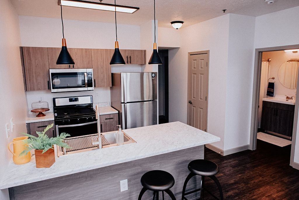 The Laurel Flats Apartments - Photo 2 of 16