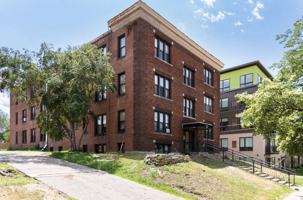 featured image of 15 West 22nd Street