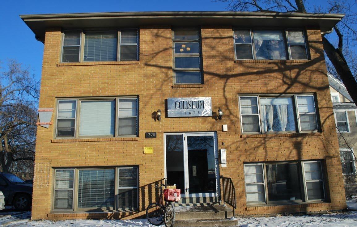 The Coliseum - Photo 4 of 11