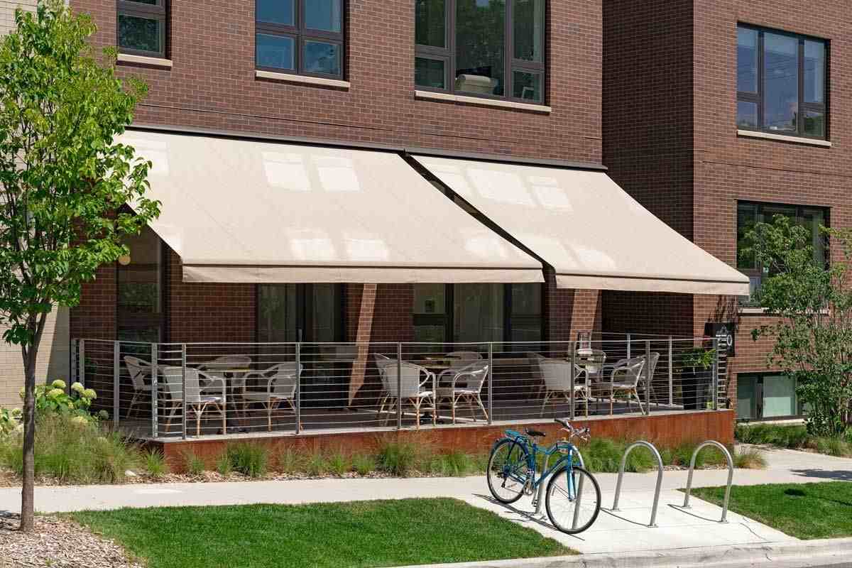 ZEO Apartments - Photo 4 of 43