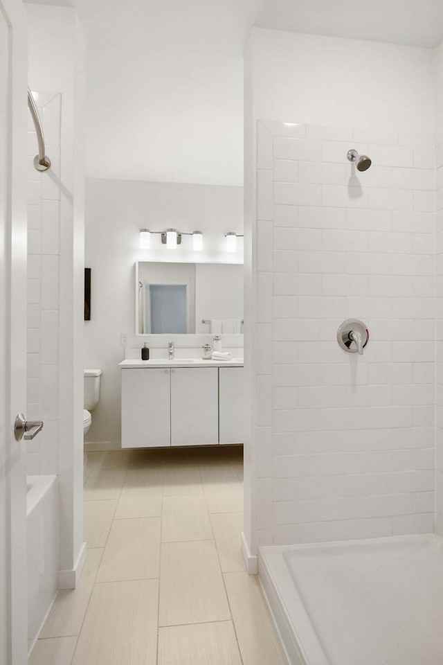 ZEO Apartments - Photo 7 of 43