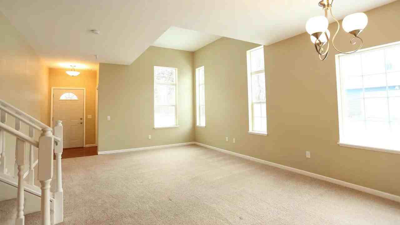 Gateway Green Townhomes - Photo 3 of 11