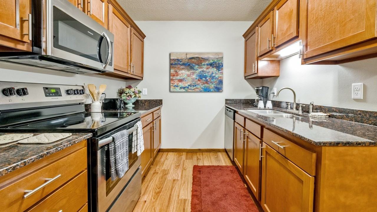 Heritage Heights Apartments - Photo 3 of 11