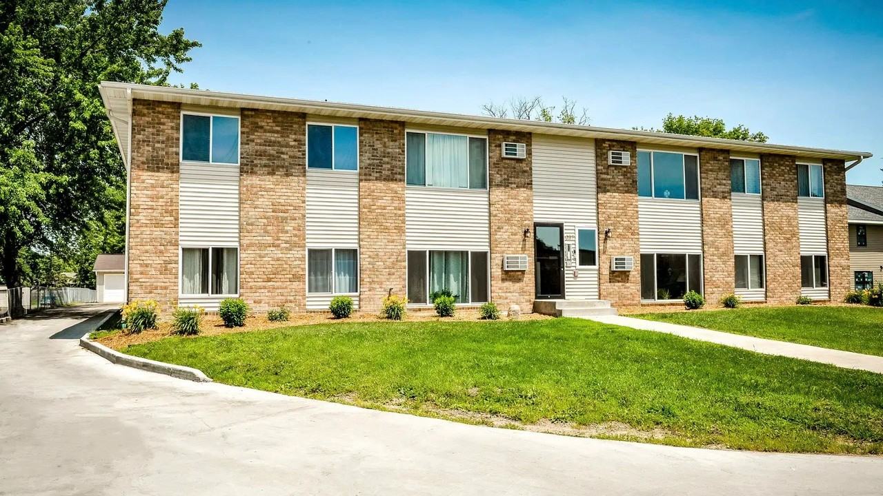 Northbrook Apartments - Photo 6 of 6