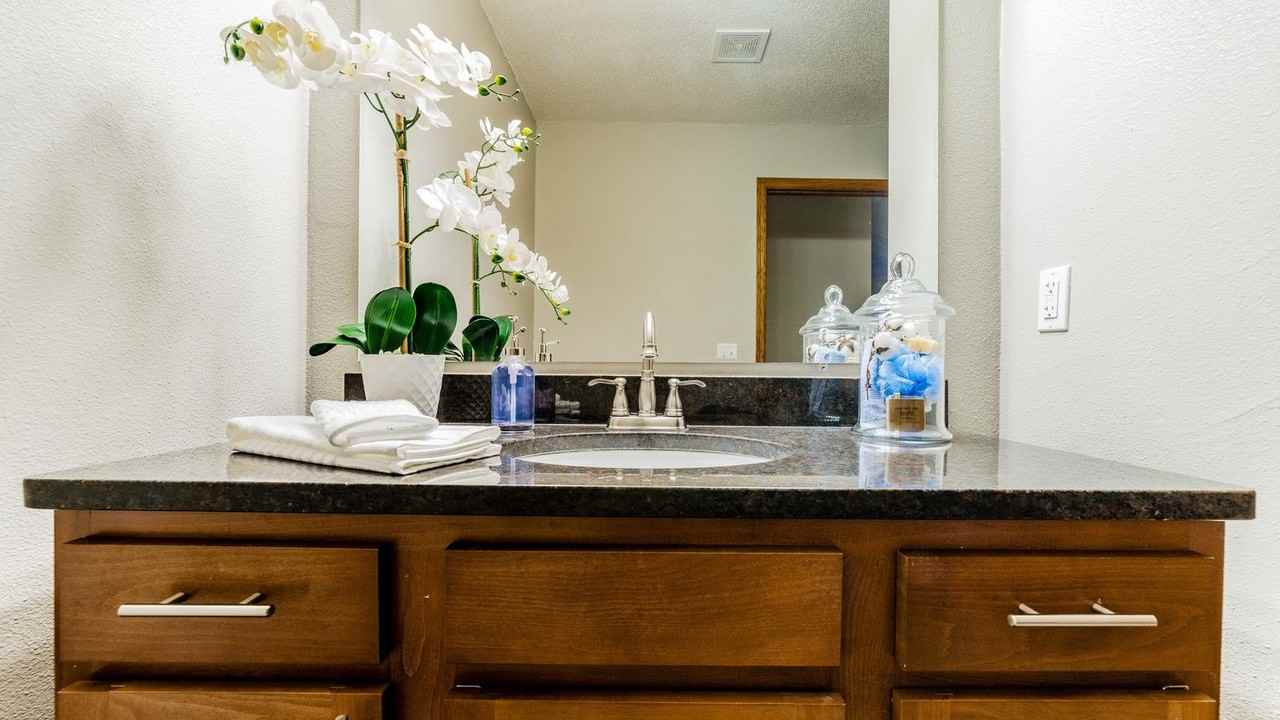 Springwood Apartments - Photo 6 of 11