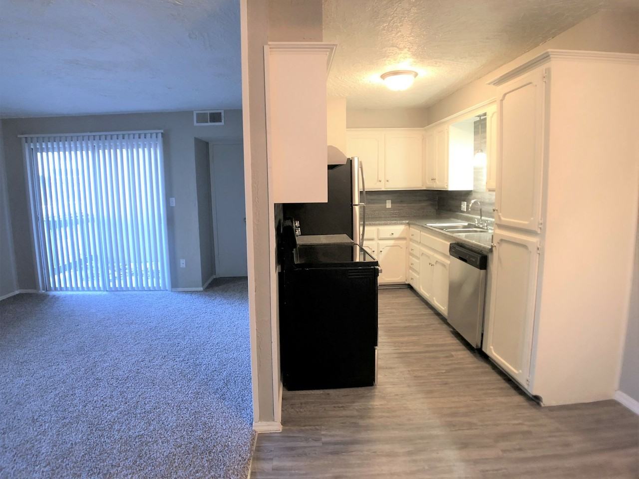 Rock Canyon Apartments - Photo 2 of 29