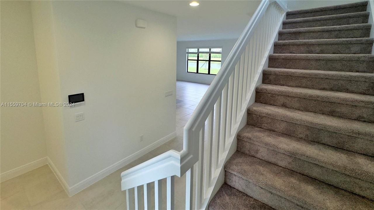 5021 Coquina Pl #5021 - Photo 2 of 8