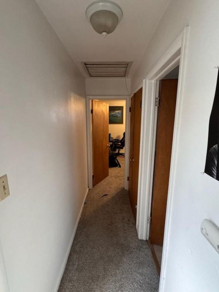 2461 20th St - Photo 4 of 9