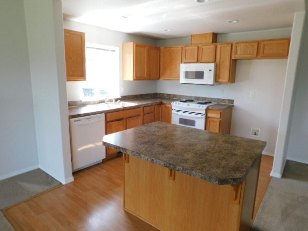 1483 S 6th St - Photo 2 of 15