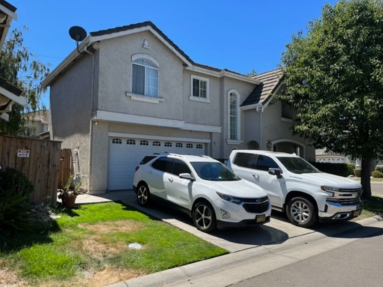 4350 Rockwood Ct - Photo 3 of 4