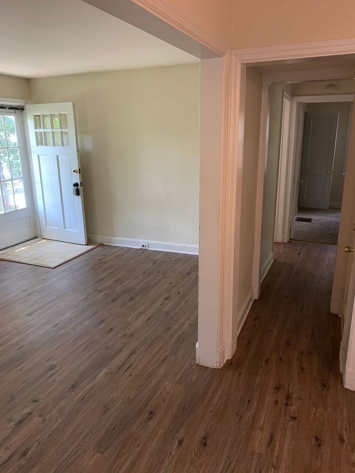 18 Belfast Rd - Photo 5 of 13