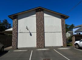 featured image of 144 Sw Lee St