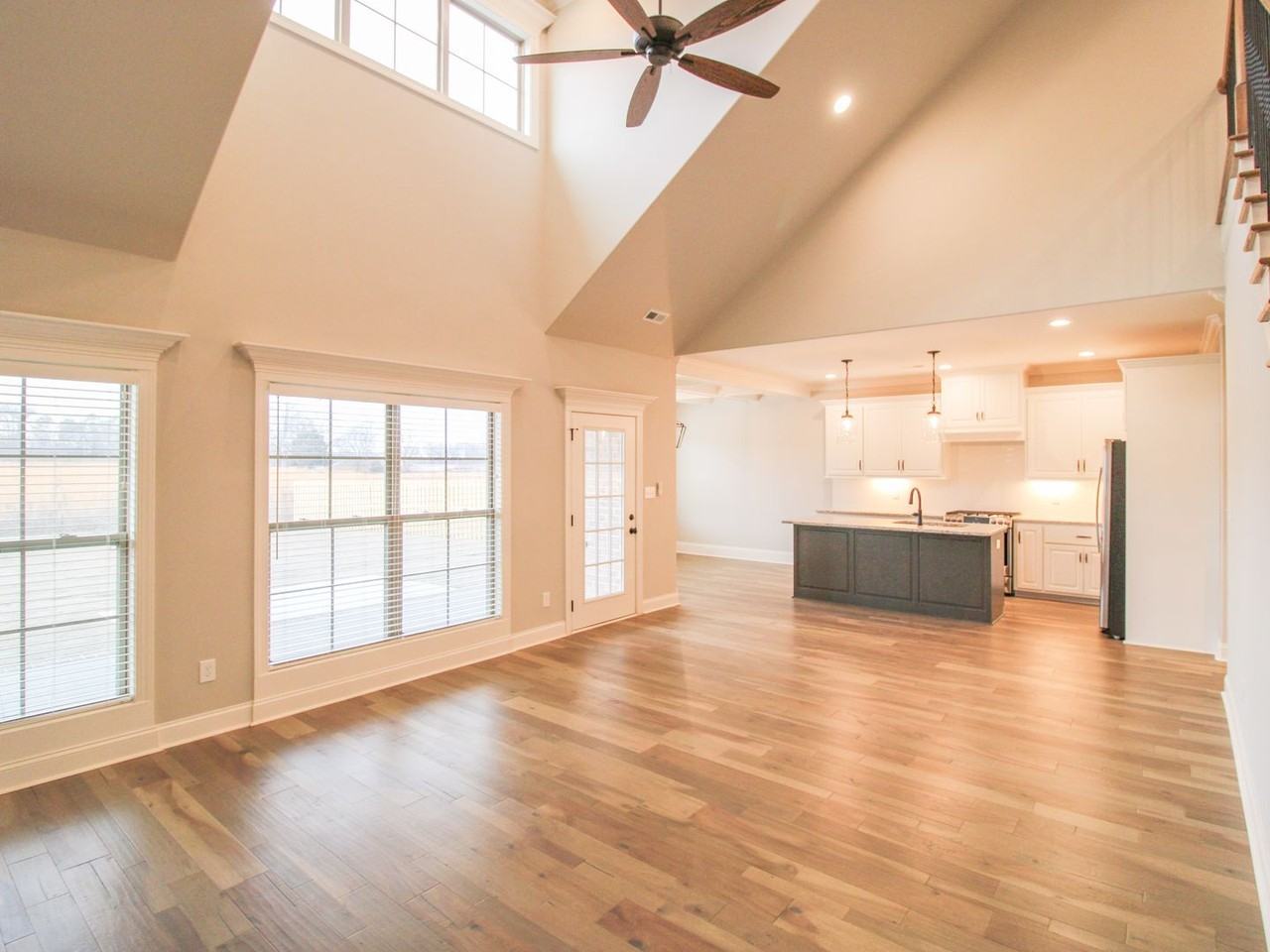 17814 Longleaf Dr - Photo 5 of 42