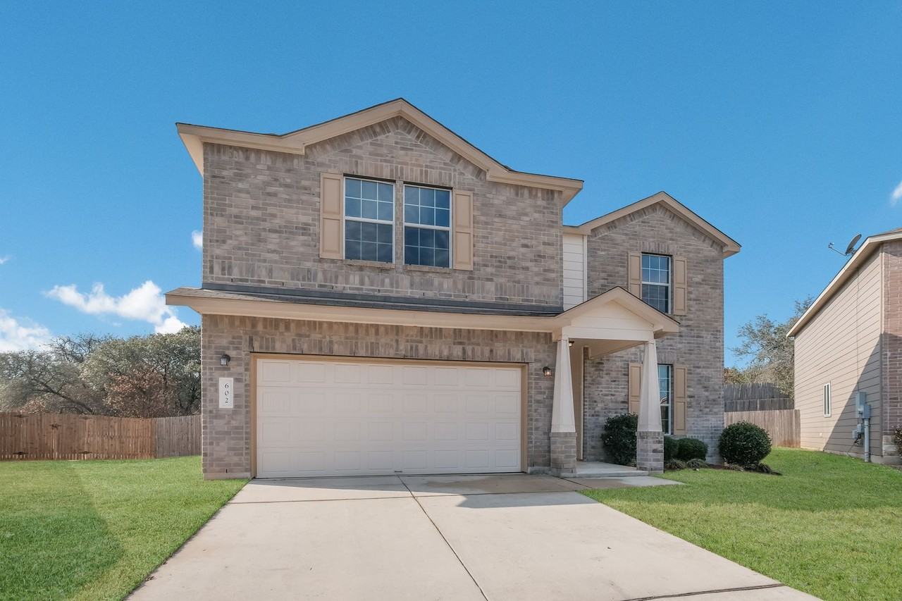602 Trinity Mdw - Photo 3 of 29