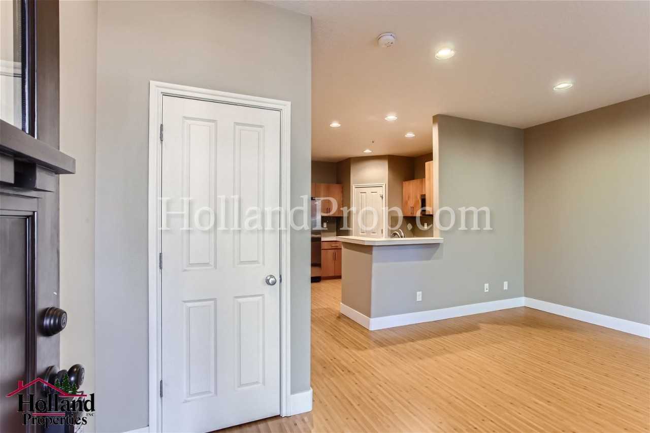 4846 Nw 162nd Ter - Photo 4 of 29