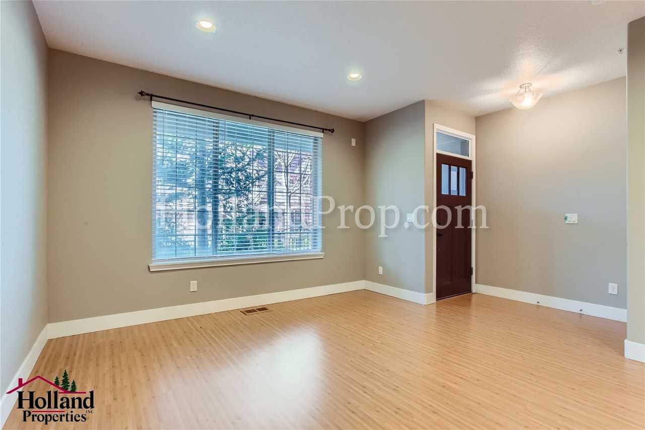 4846 Nw 162nd Ter - Photo 5 of 29