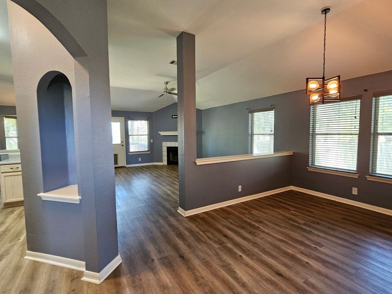 1505 Muledeer Run - Photo 5 of 36